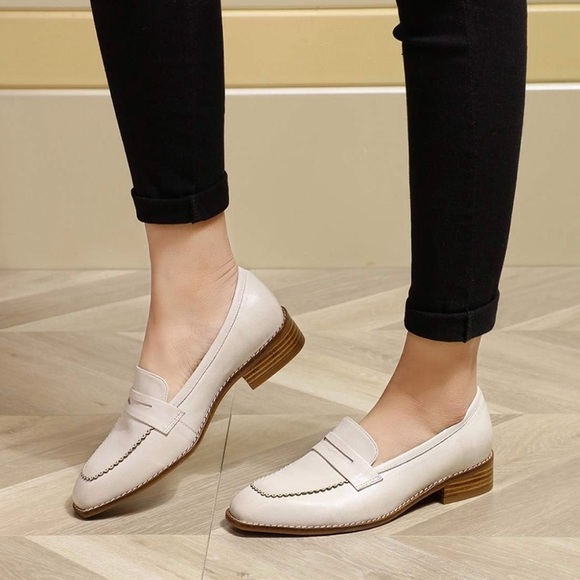 Shoes - Mona Flying Ivory Leather Penny Loafers US 8 Italian Leather Quiet Luxury